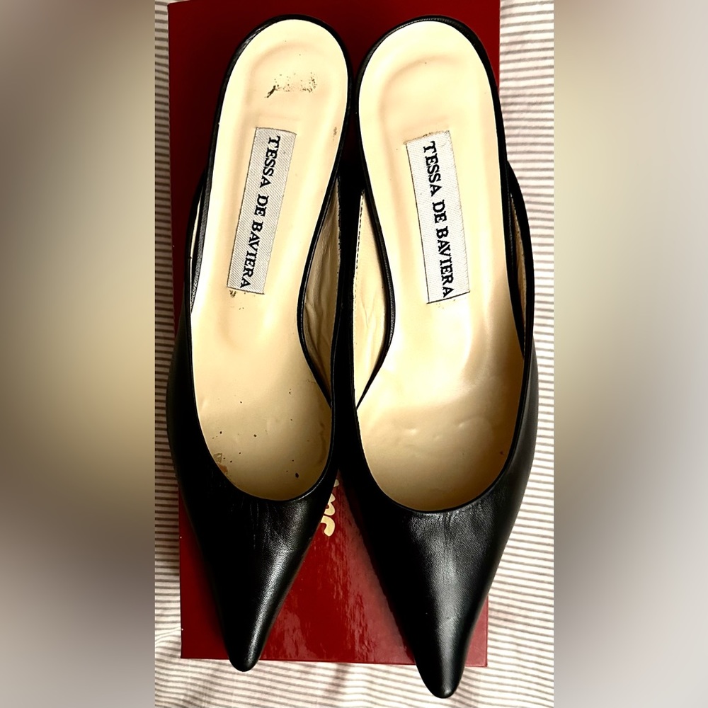 Black leather low heeled mules